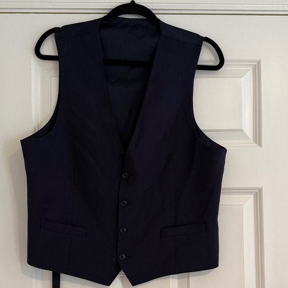 Calvin Klein Men's Navy Vest - Picture 1 of 5